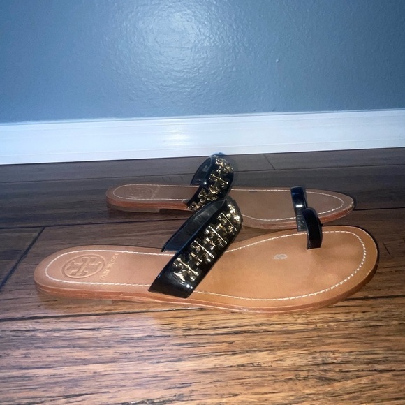 Rare Tory Burch miller sandals toe ring sandal logo sandal patent leather - Picture 13 of 16